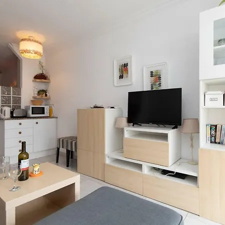 Santa Maria 104 - Studio Apartment
