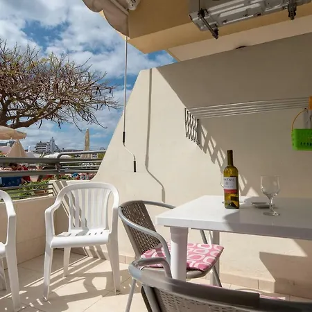 Santa Maria 104 - Studio Apartment