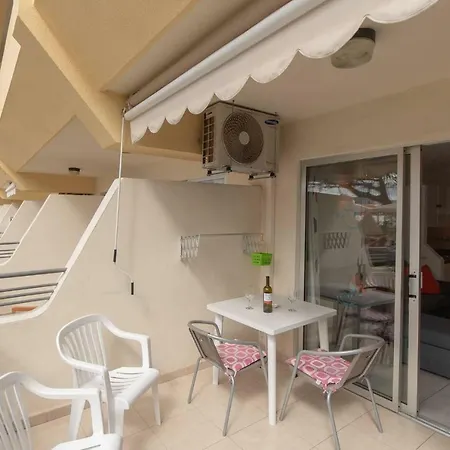 Santa Maria 104 - Studio Apartment